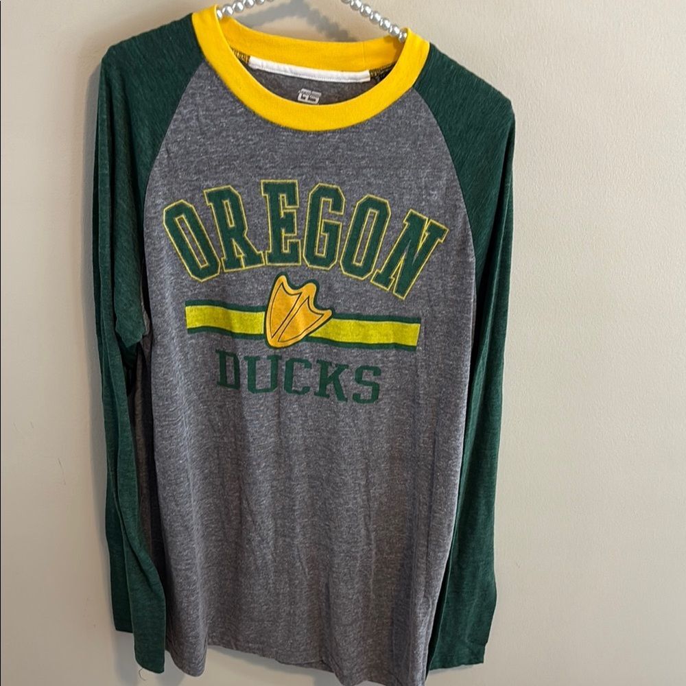 Oregon Ducks Long Sleeve Shirt size large